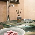Apartment Free Parking! Soho 101, 4 Ppl, Ac, Superfast Wifi, Tv *