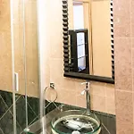 Free Parking! Soho 101, 4 Ppl, Ac, Superfast Wifi, Tv Apartment Budapest