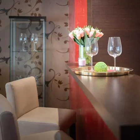 Free Parking! Soho 101, 4 Ppl, Ac, Superfast Wifi, Tv * Boedapest