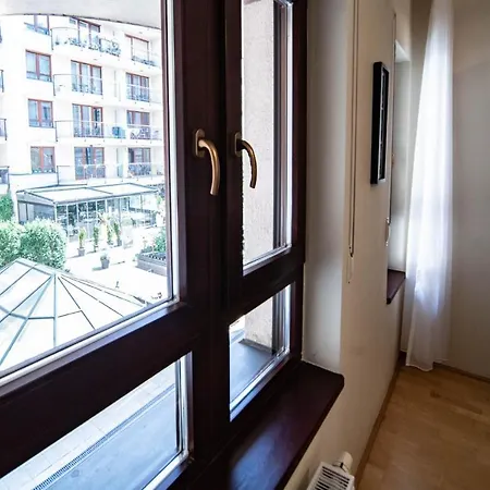 Free Parking! Soho 101, 4 Ppl, Ac, Superfast Wifi, Tv Apartment Budapest