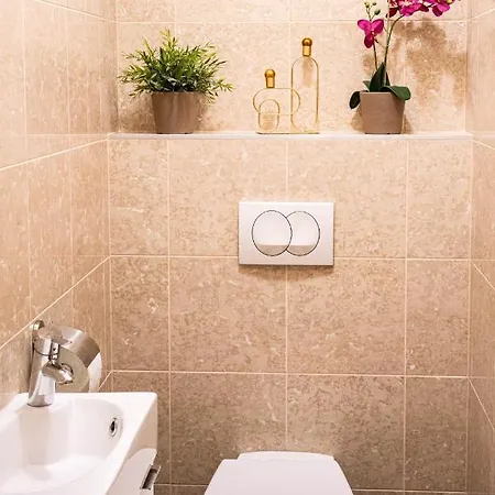 Appartement Free Parking! Soho 101, 4 Ppl, Ac, Superfast Wifi, Tv