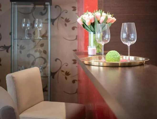 Free Parking! Soho 101, 4 Ppl, Ac, Superfast Wifi, Tv * Budapest