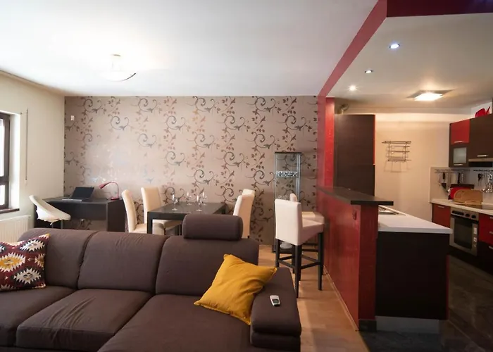Free Parking! Soho 101, 4 Ppl, Ac, Superfast Wifi, Tv * Budapesta