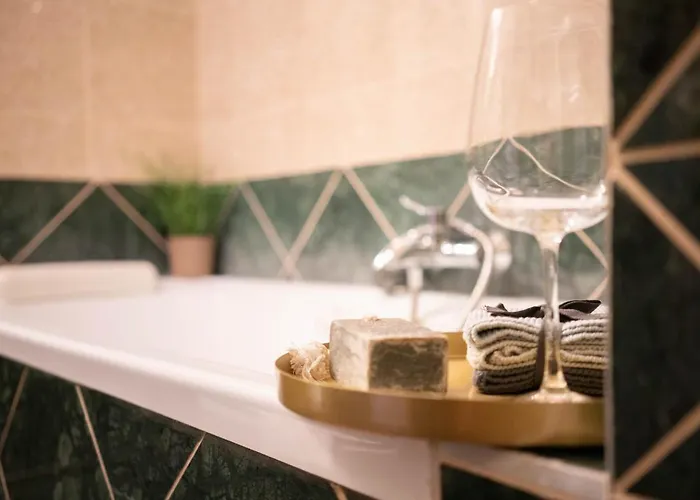 Apartament Free Parking! Soho 101, 4 Ppl, Ac, Superfast Wifi, Tv